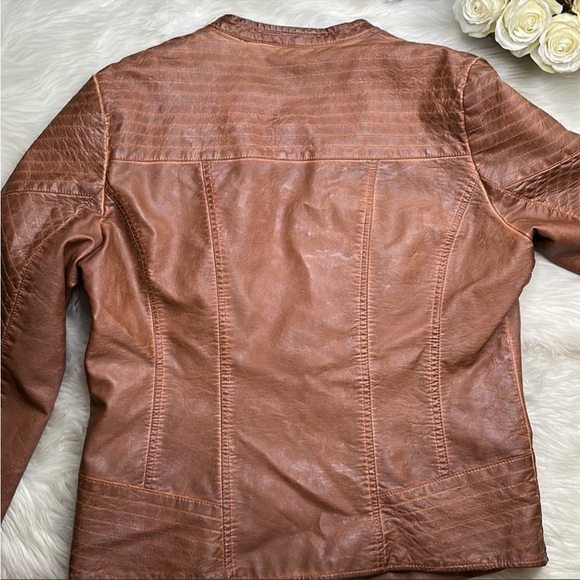 Guess Jeans faux, Motto leather jacket, size extra large, excellent condition. - Picture 5 of 5